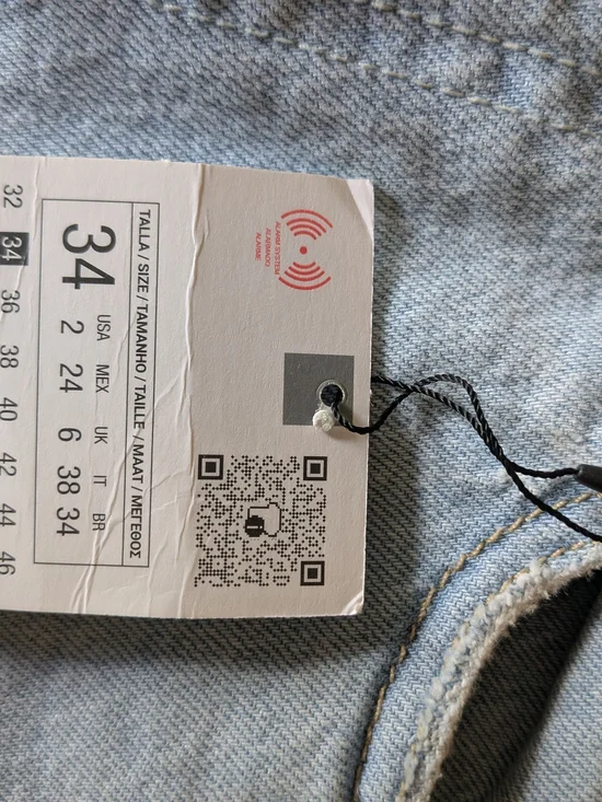 ZARA Light Wash High-Rise Straight Ankle Mom Fit Jeans - Picture 4 of 6